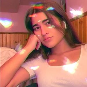 Meet your Posher, Emily